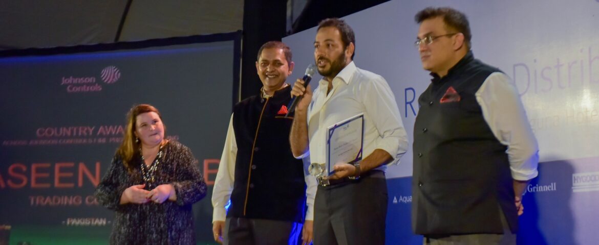Mr. Fawad Ateeq Barry Receiving TYCO Distributor of the Year International Award for the 3rd Consecutive Time.